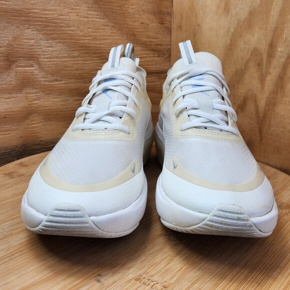 Nike Air Max Dia SE Womens White Running Shoes Sneakers Size 8 - Picture 2 of 9